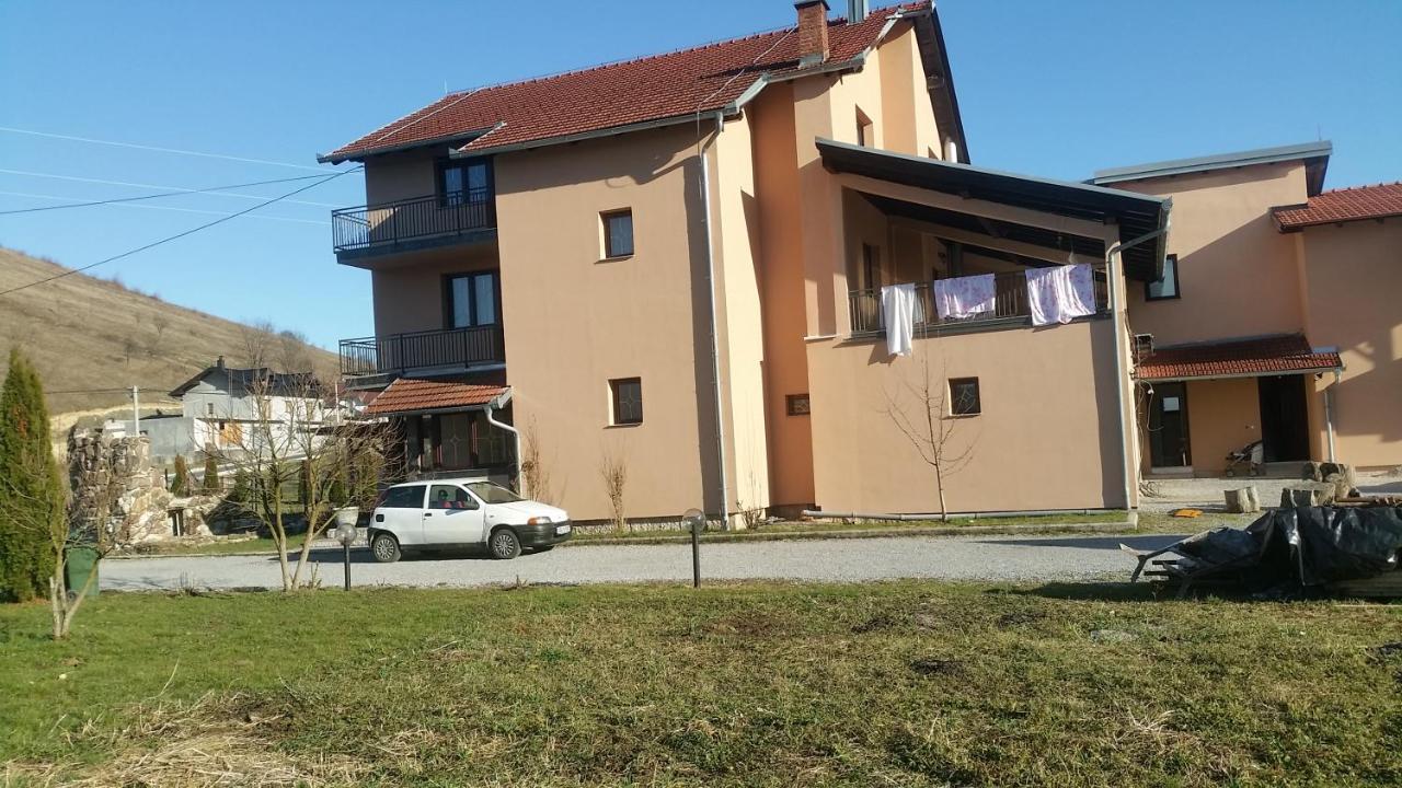 Apartmani Natura Sanski Most Eksteriør billede